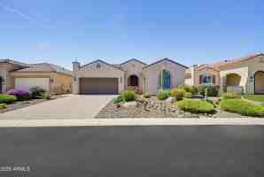 featured image of 4024 N Cottonwood Dr