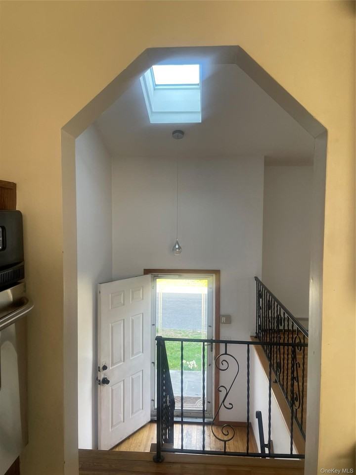 116 N 16th St - Photo 2 of 8