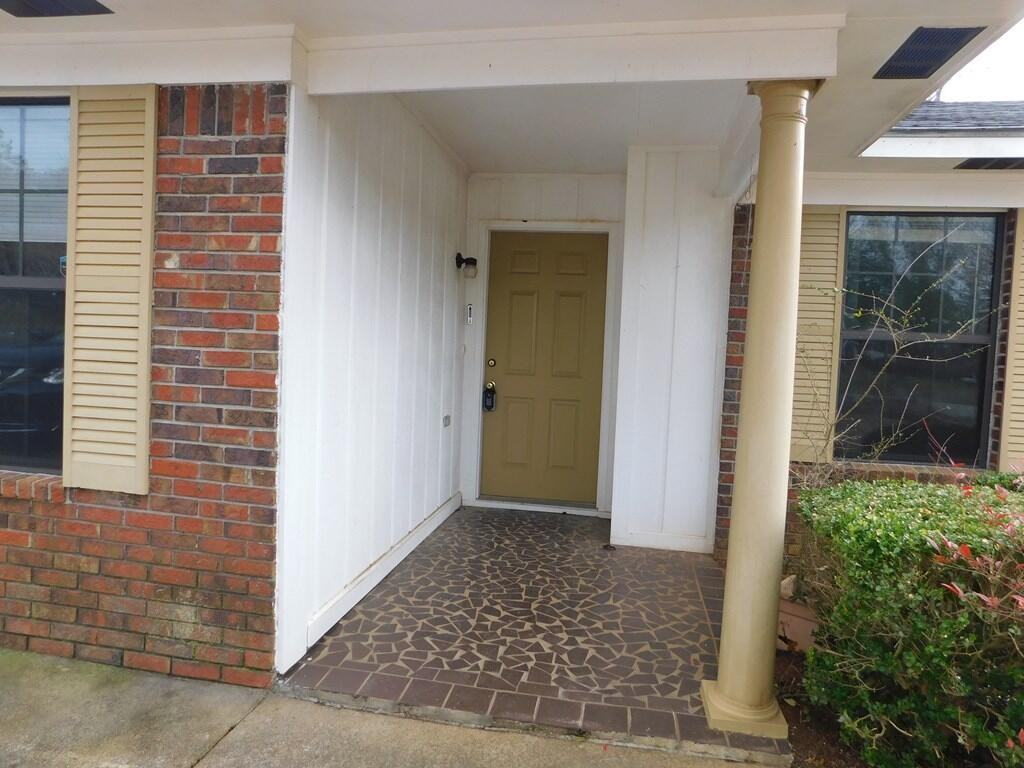 175 Cherokee Ave - Photo 2 of 14