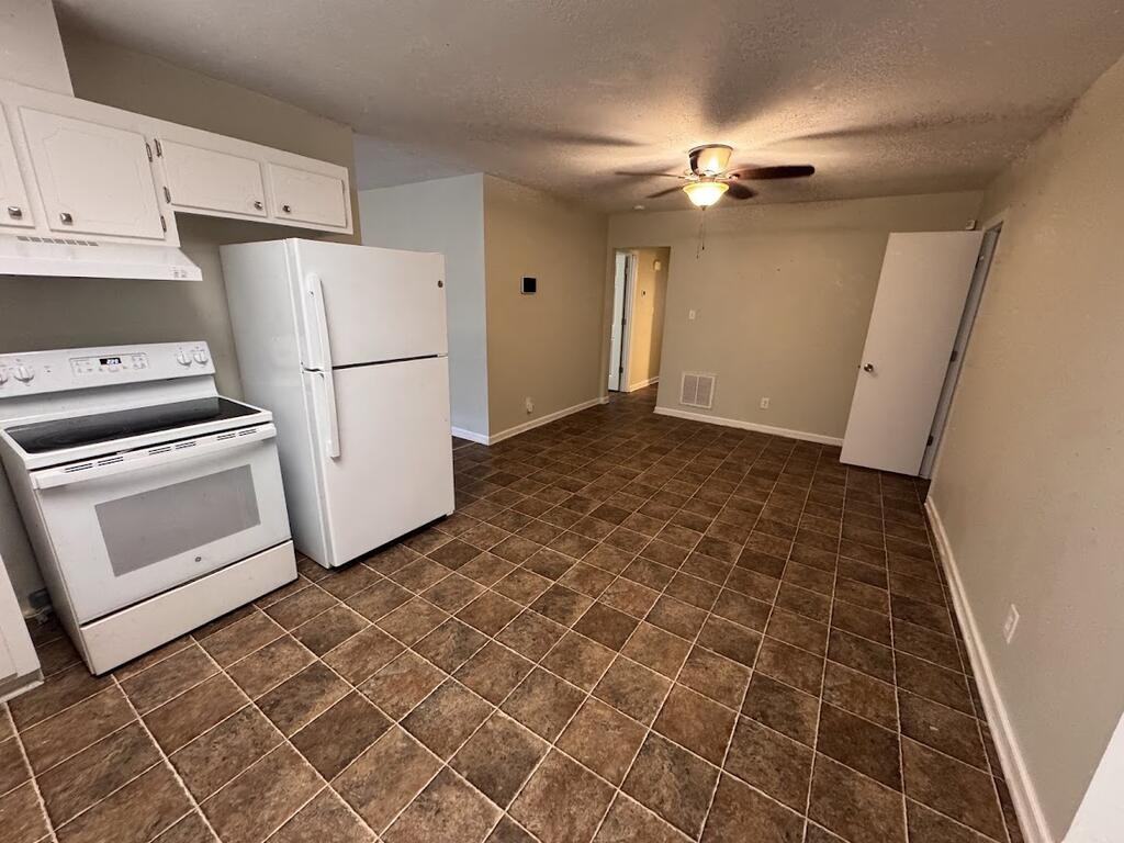537 Alice Ave - Photo 7 of 21