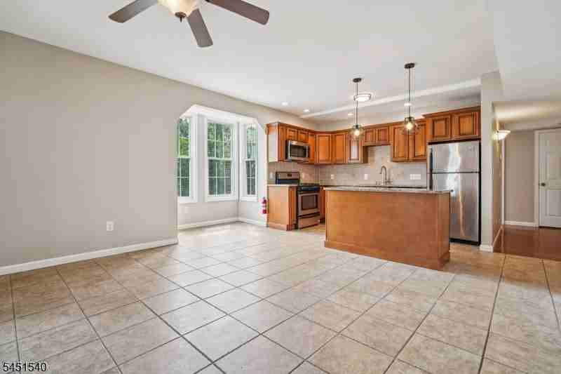 141 Walnut St ##2 - Photo 7 of 30