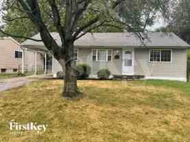 915 Campion Ln - Photo 1 of 1