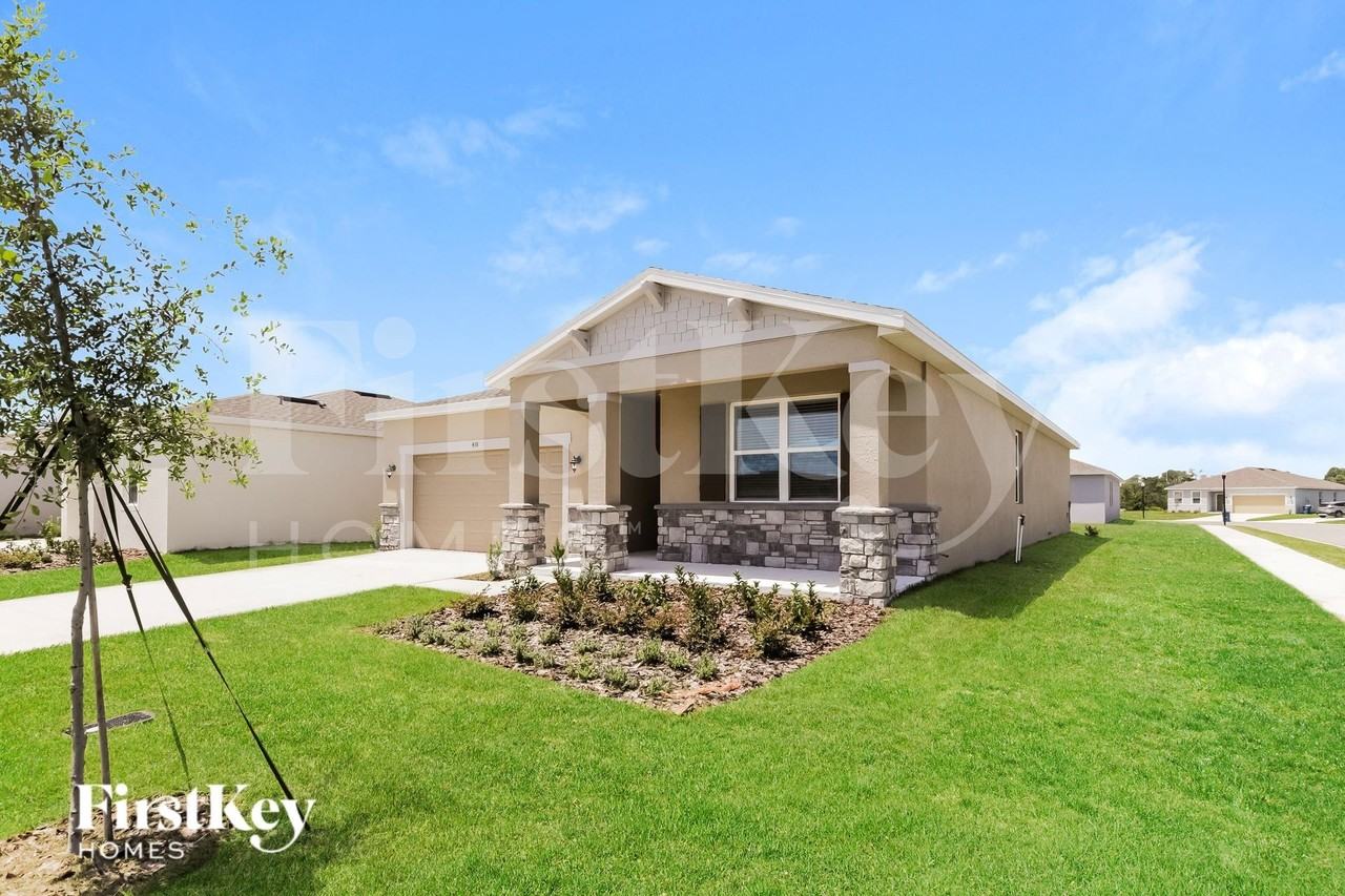 438 Reina Way - Photo 2 of 17