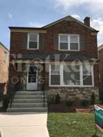 featured image of 2607 W 81st St