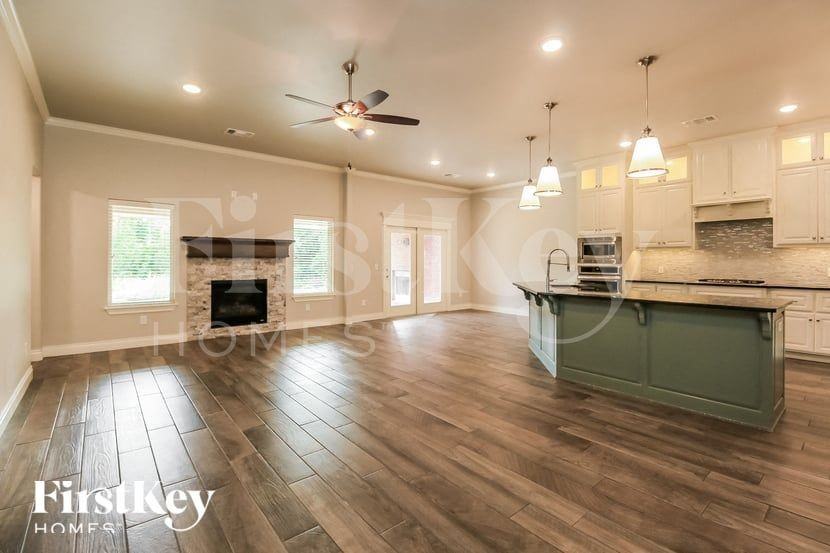 2201 Hidden Prairie Way - Photo 3 of 15