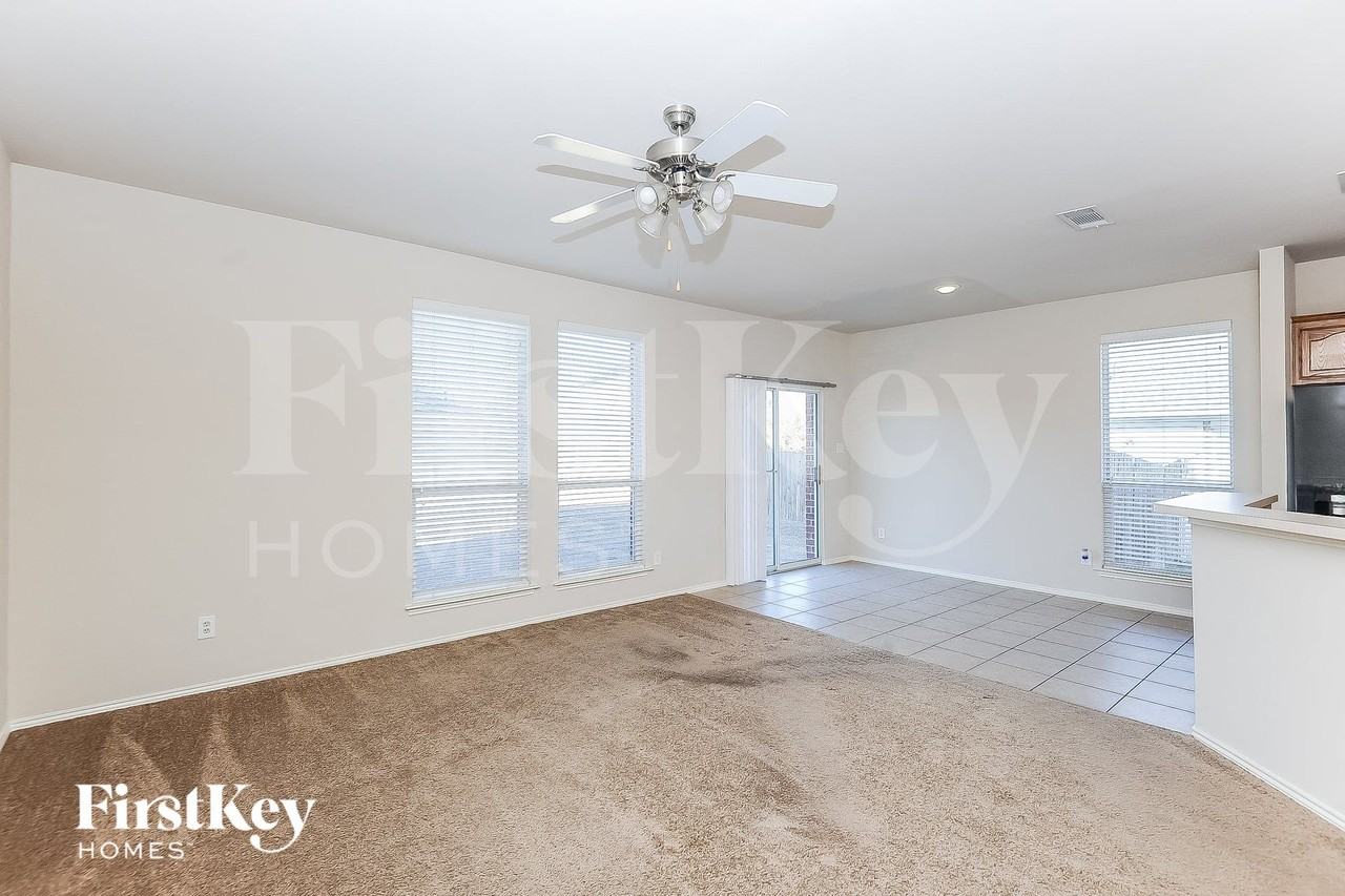 6217 Adonia Dr - Photo 3 of 15