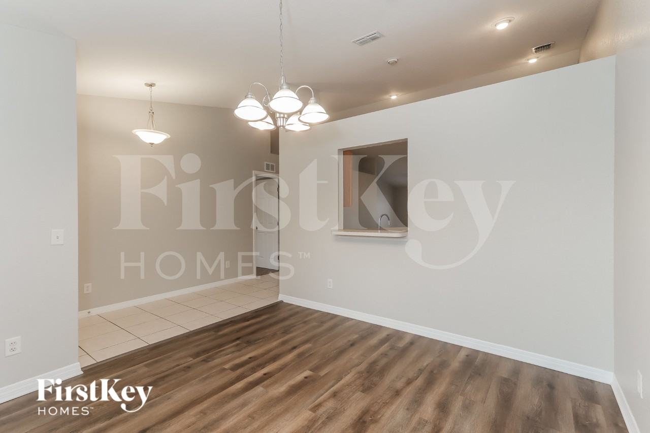 7976 Sugar Pine Blvd - Photo 4 of 16
