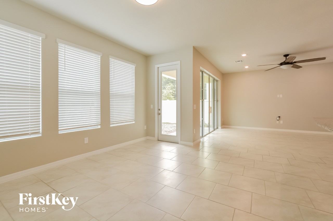 4306 Hibiscus Bloom Dr - Photo 4 of 15