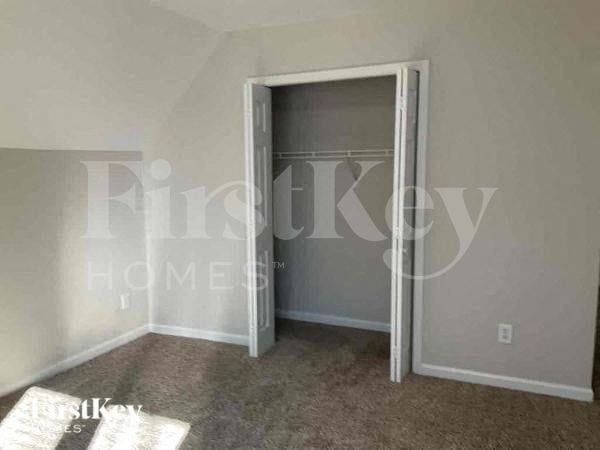 9245 Charlton Pl - Photo 6 of 10