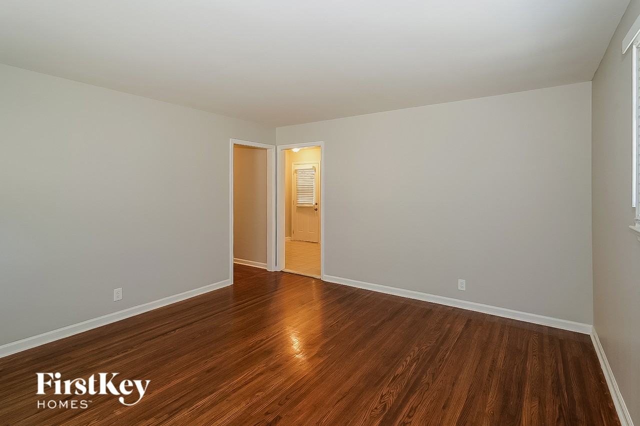 2909B Lakeland Dr - Photo 7 of 15