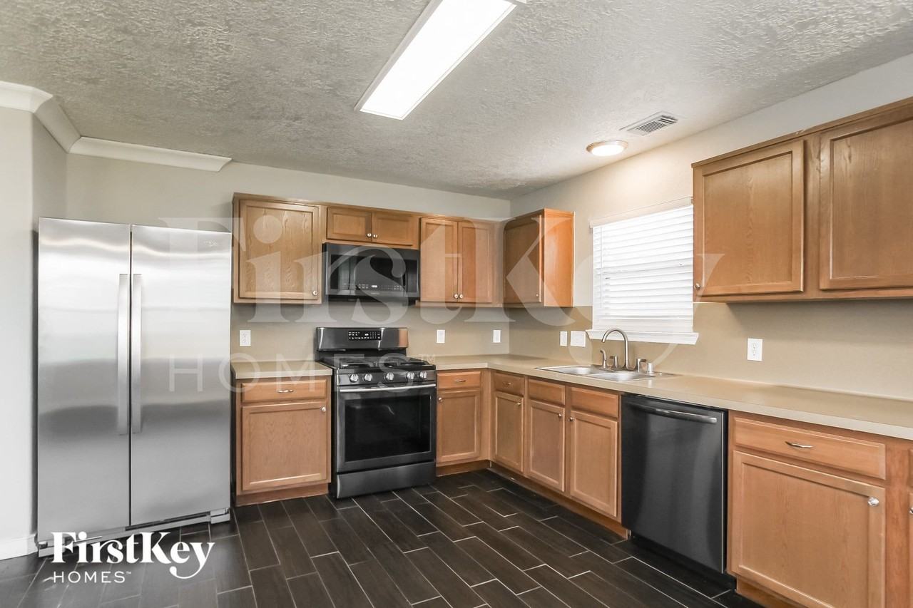 11234 Wild Goose Dr - Photo 6 of 16