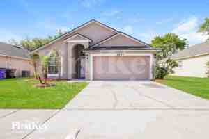 featured image of 2909 Cool Breeze Cir