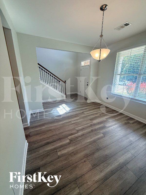3113 Bromley Way - Photo 2 of 12