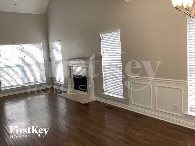 7142 Riverfront Dr - Photo 3 of 12