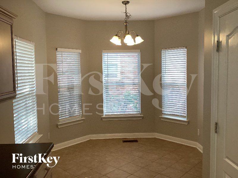 7142 Riverfront Dr - Photo 4 of 12