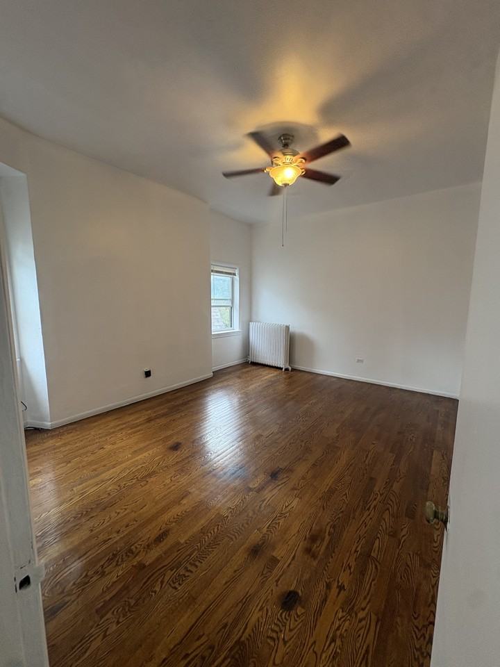 5136 S Blackstone Ave #36-3F - Photo 4 of 7