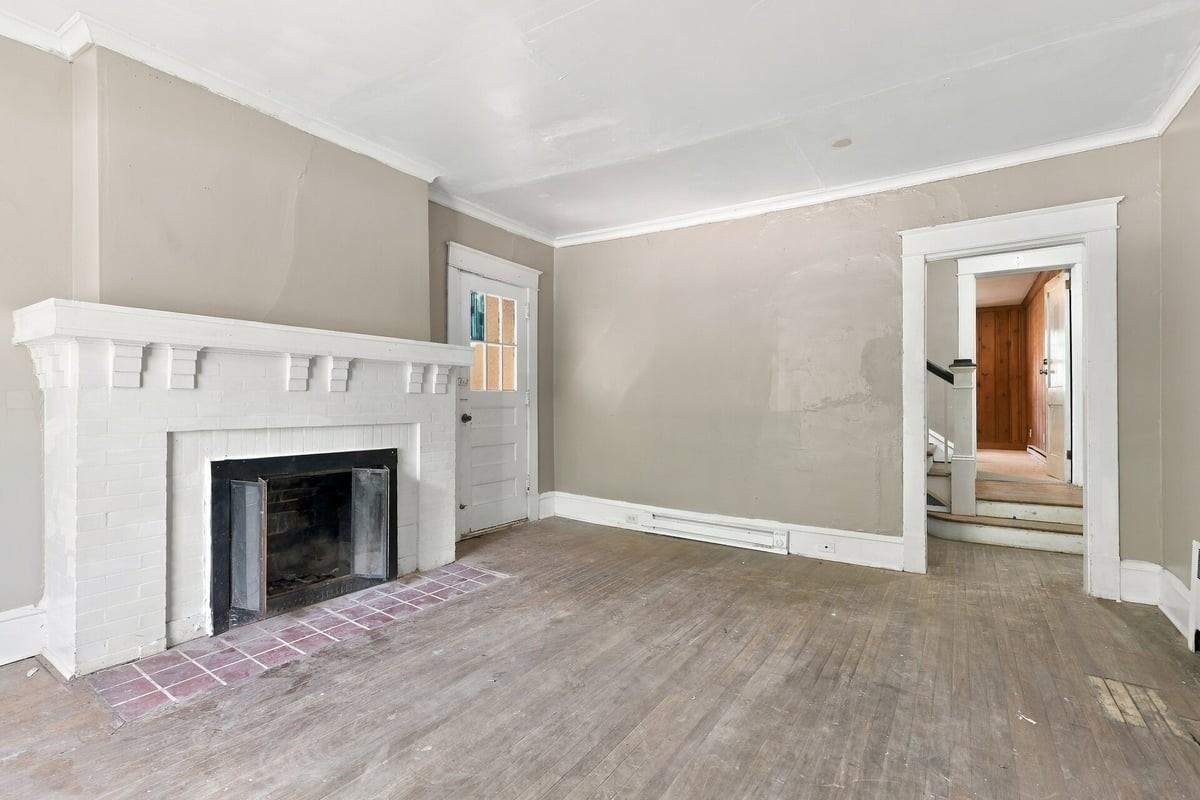 410 S Josephine Boyd St - Photo 3 of 16