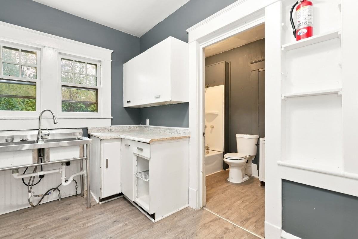 410 S Josephine Boyd St - Photo 7 of 15