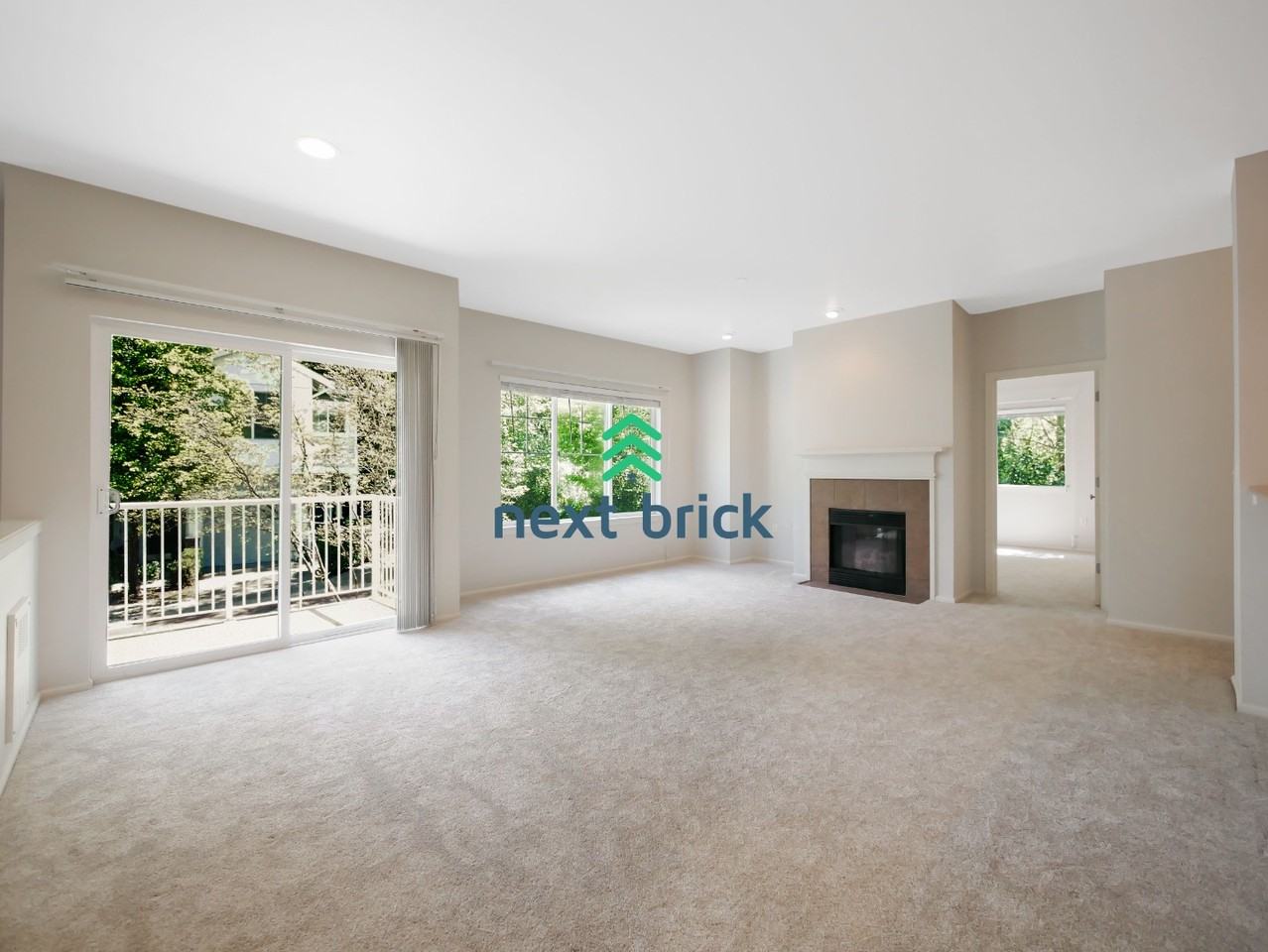 217 S 49th St #A - Photo 5 of 14