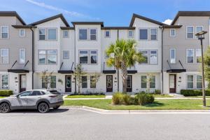 featured image of 12526 Willstatter Ave