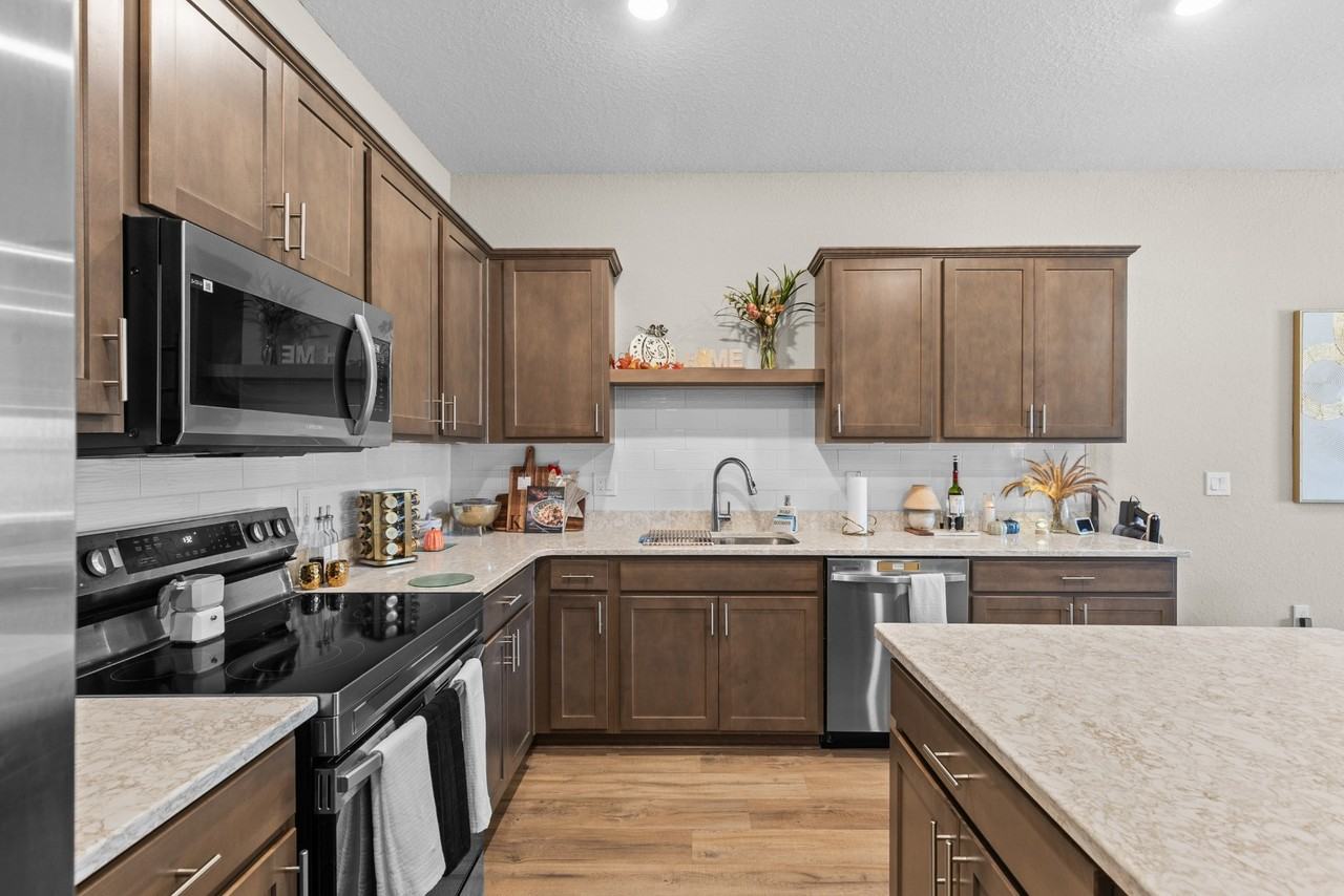 5789 Millhouse Way - Photo 7 of 31