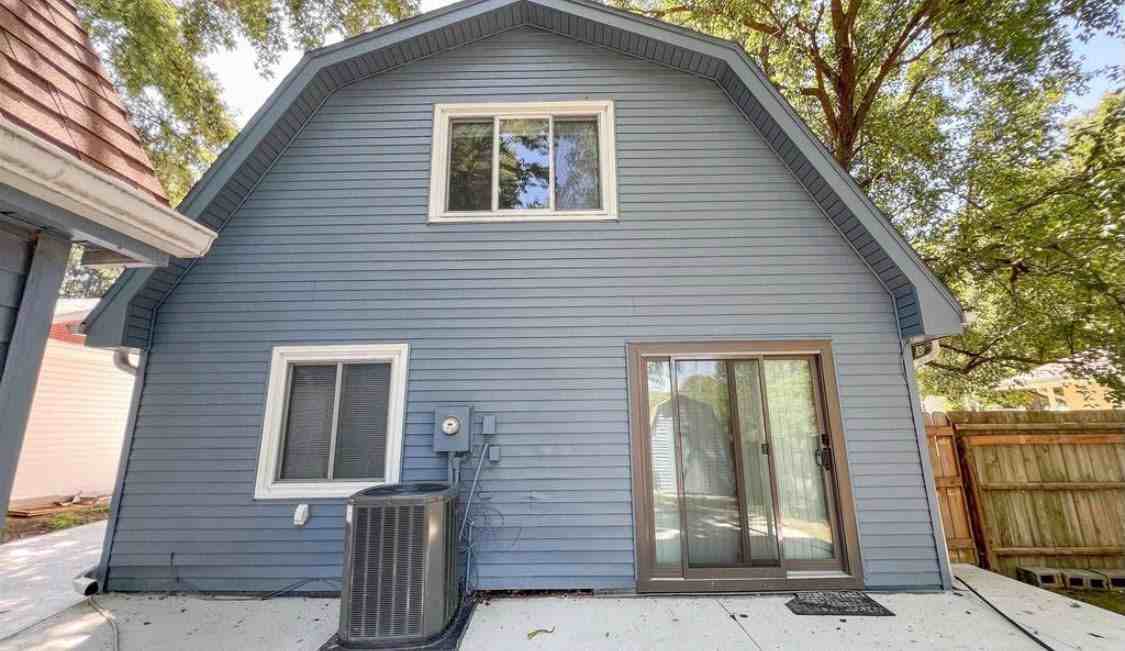 6400 Baldwin Avenue - Photo 4 of 38