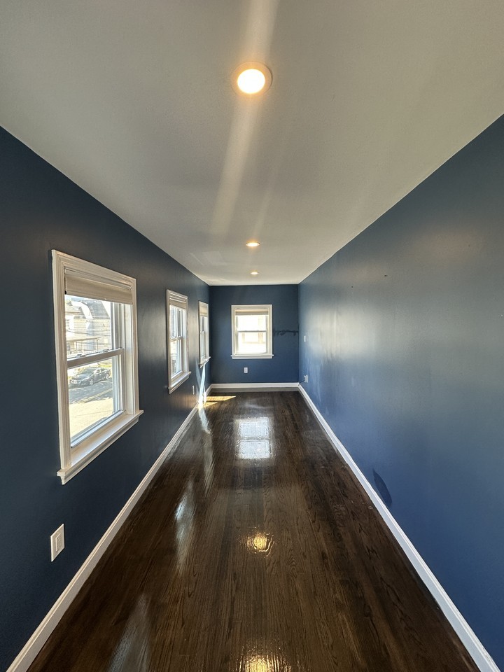 12 Hoyle St #2 - Photo 4 of 15