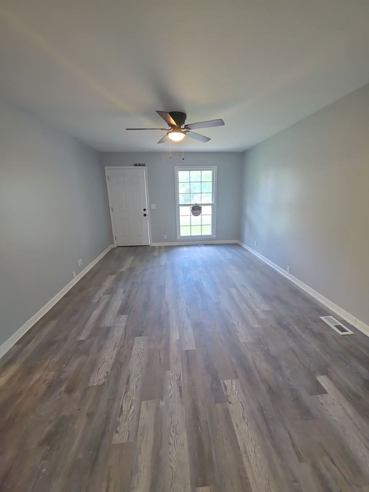 307 Mockingbird Rd Se #1 - Photo 2 of 13