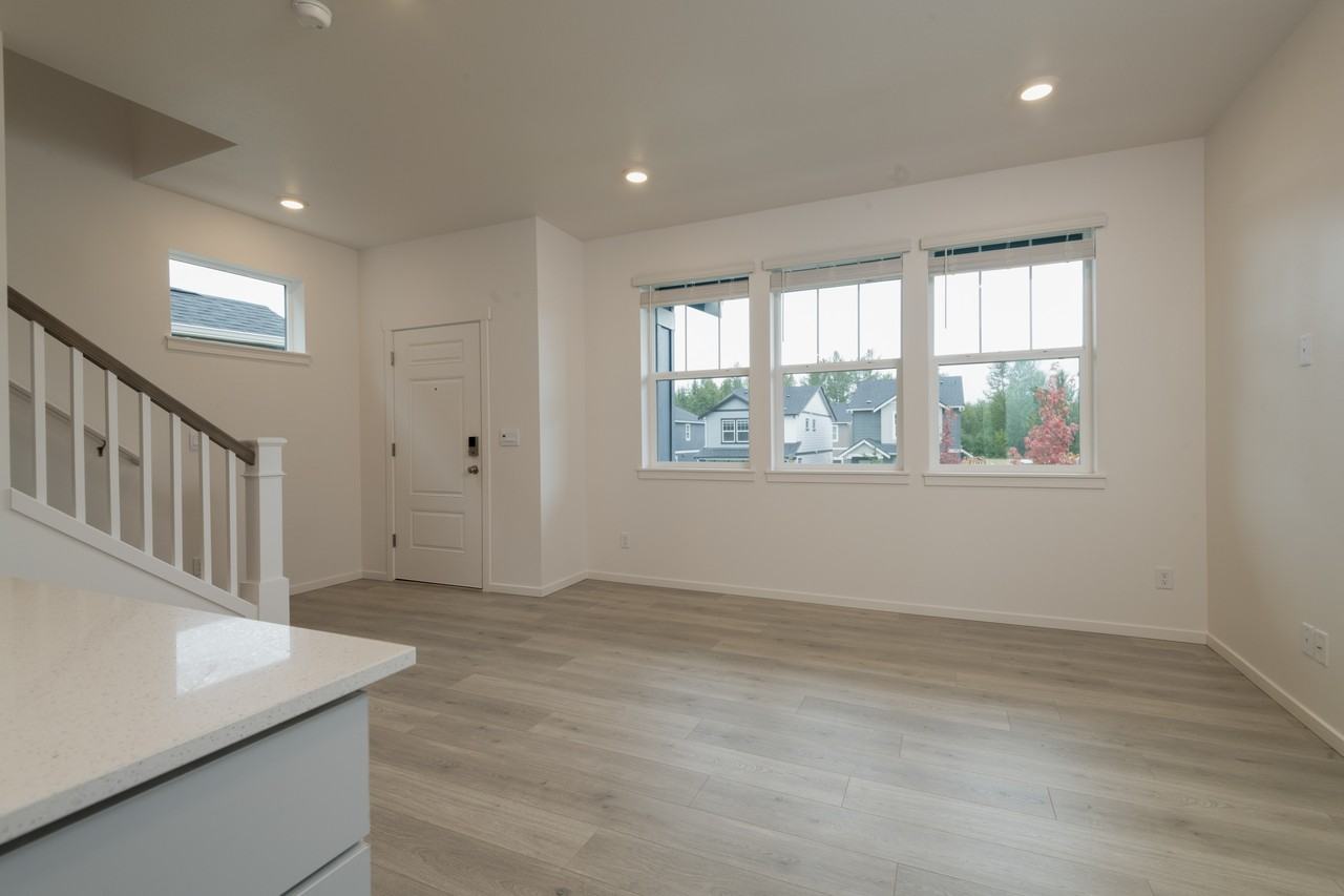 204th Ave E #1 - Photo 7 of 22