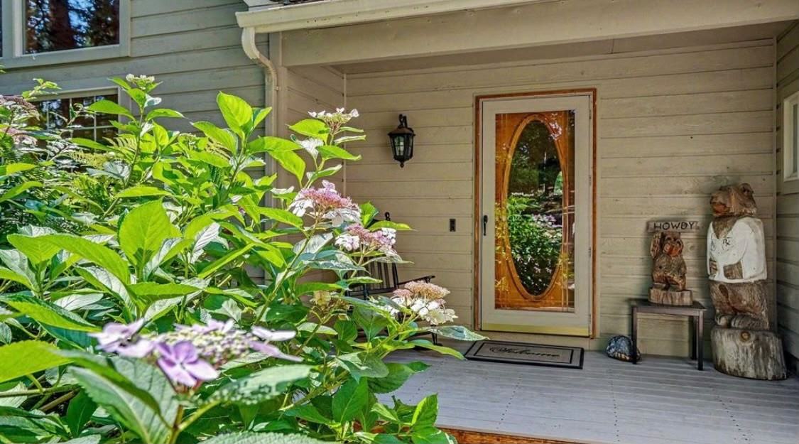 8930 Northwest Lorri Place - Photo 2 of 39