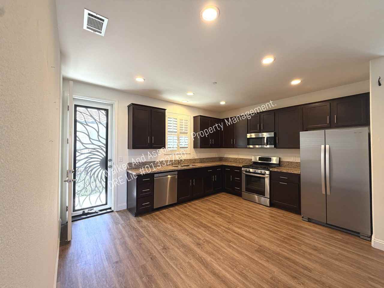 4464 Lazo Dr #1 - Photo 5 of 26