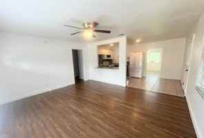 featured image of 2713 Silver Lake Dr #1