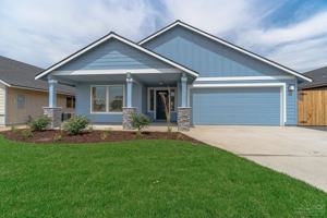 featured image of 923 Nw Oak Ave