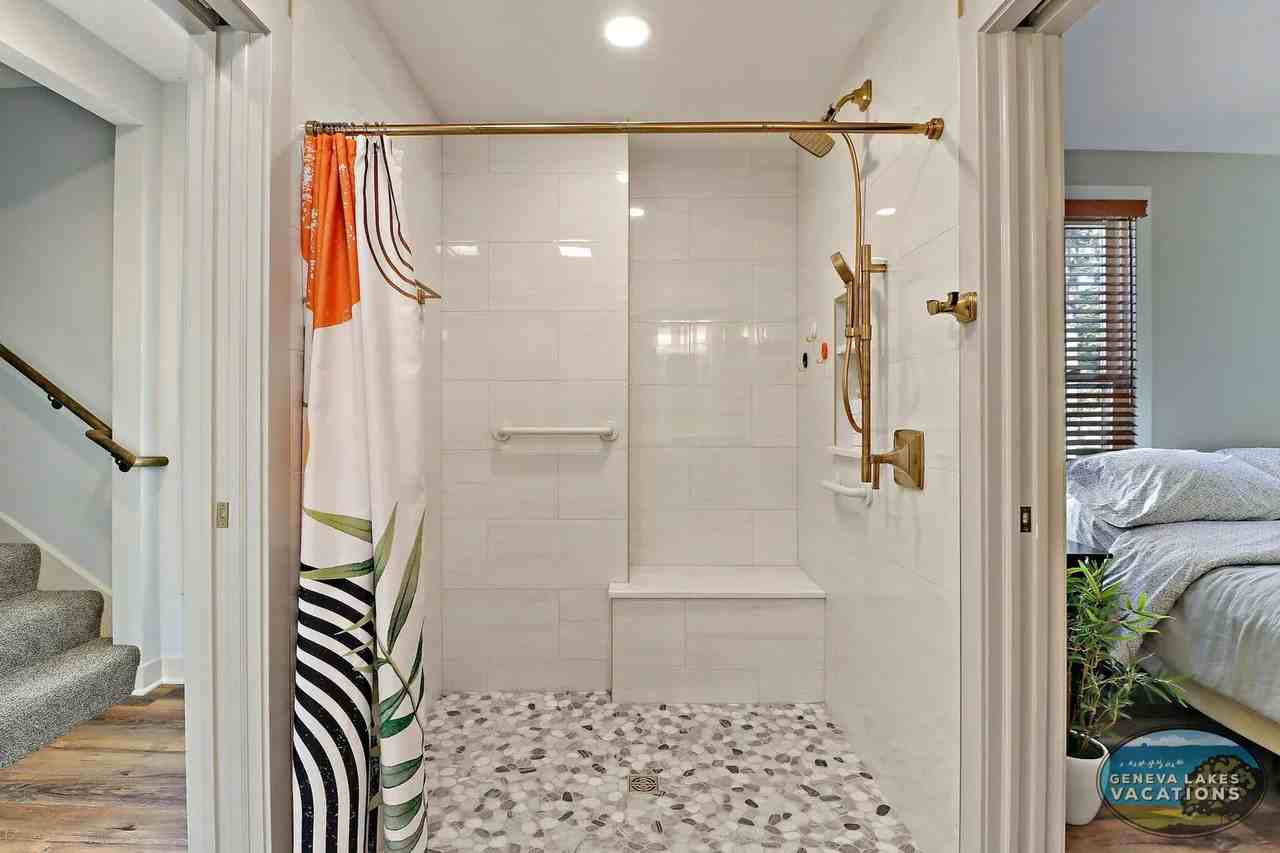 922 Sage St - Photo 7 of 11
