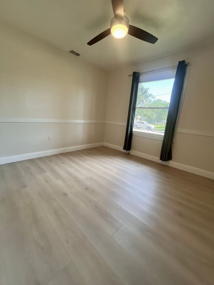 3540 17th St N - Photo 5 of 25
