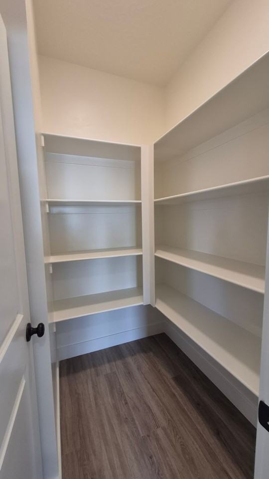 5669 S Weehawken Ln - Photo 5 of 20