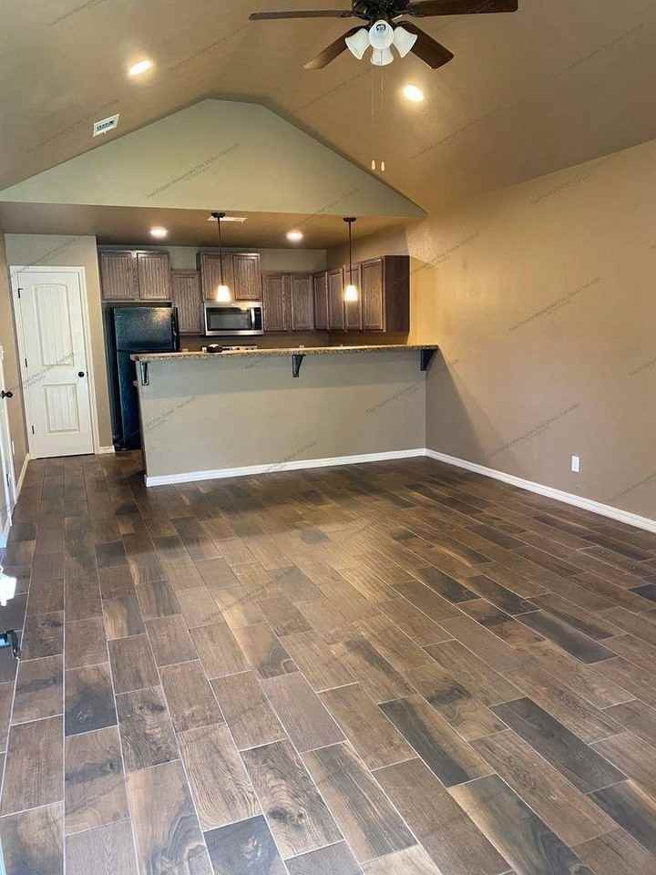 4715 S 27th St #B - Photo 4 of 10