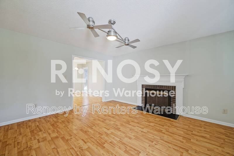 548 Colony Rd - Photo 7 of 34