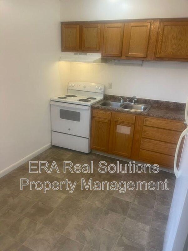 844 Moon Rd - Photo 5 of 12