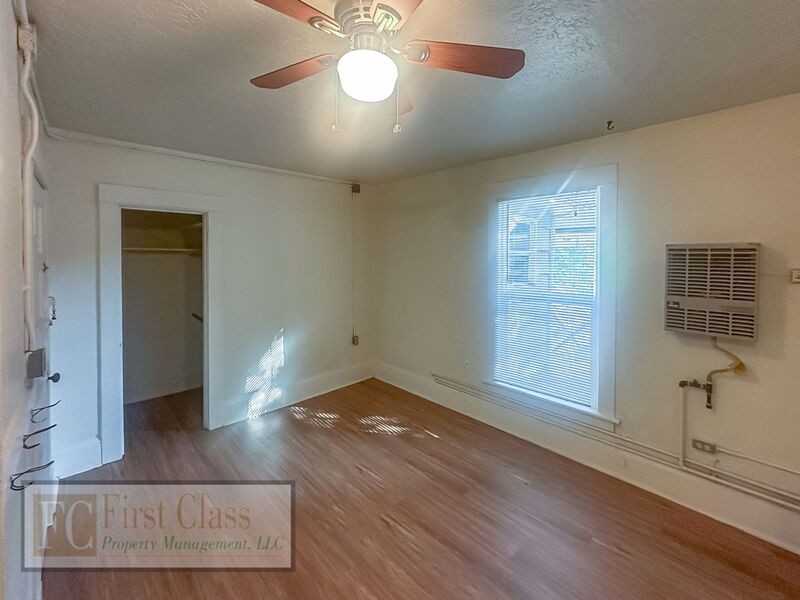 2708 Ne Sandy Blvd #4 - Photo 5 of 12
