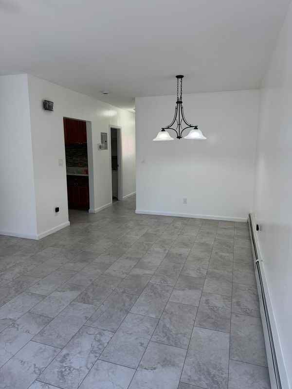 2082 Honeywell Ave ##2 - Photo 3 of 4