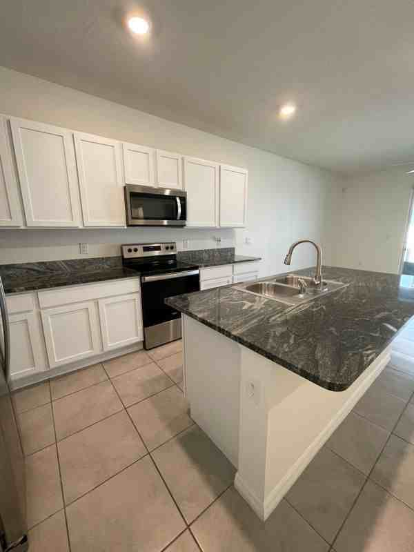 2883 Peony Prairie Ln - Photo 5 of 22