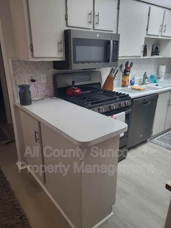 5970 80th St N #5970-407 - Photo 5 of 13