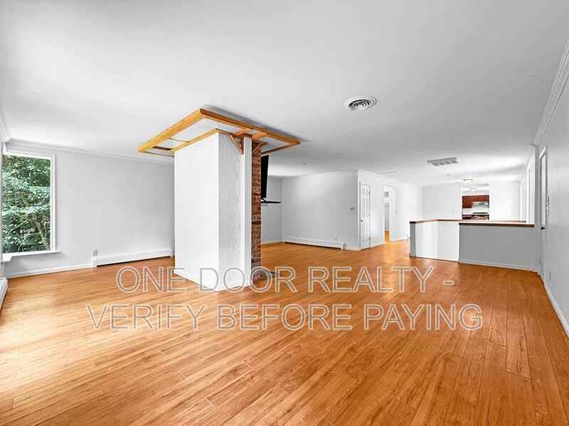 712 Powell St - Photo 6 of 31