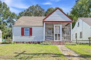 featured image of 2212 E Nine Mile Rd