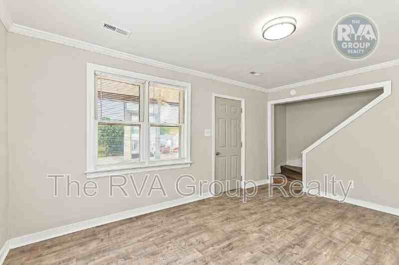 2212 E Nine Mile Rd - Photo 4 of 22