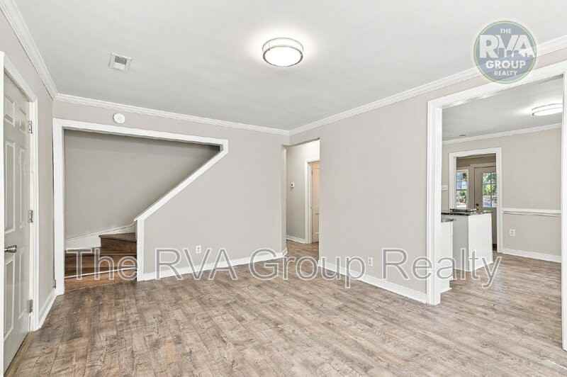 2212 E Nine Mile Rd - Photo 5 of 22
