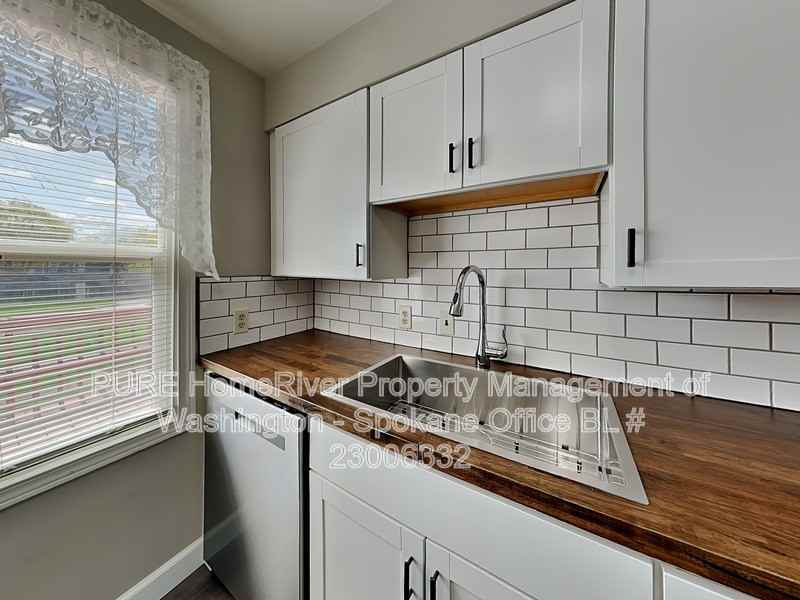 2831 W Wabash Ave - Photo 5 of 28