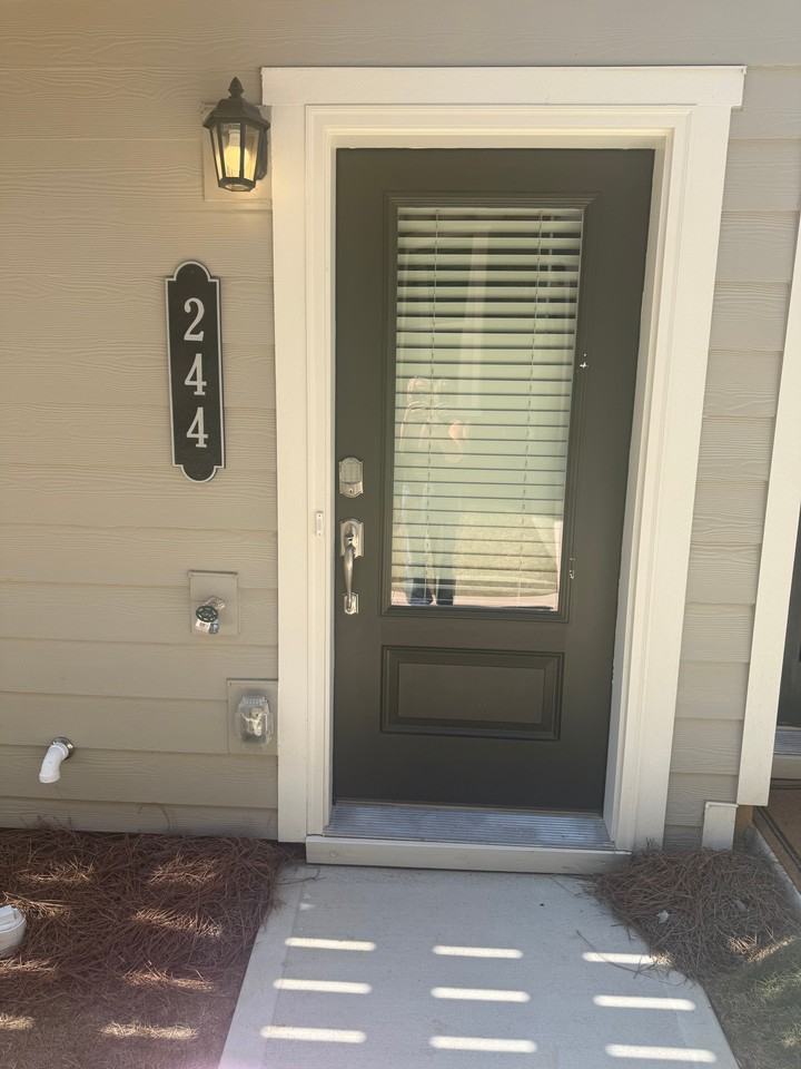 244 Asbury Oak Ln - Photo 2 of 22