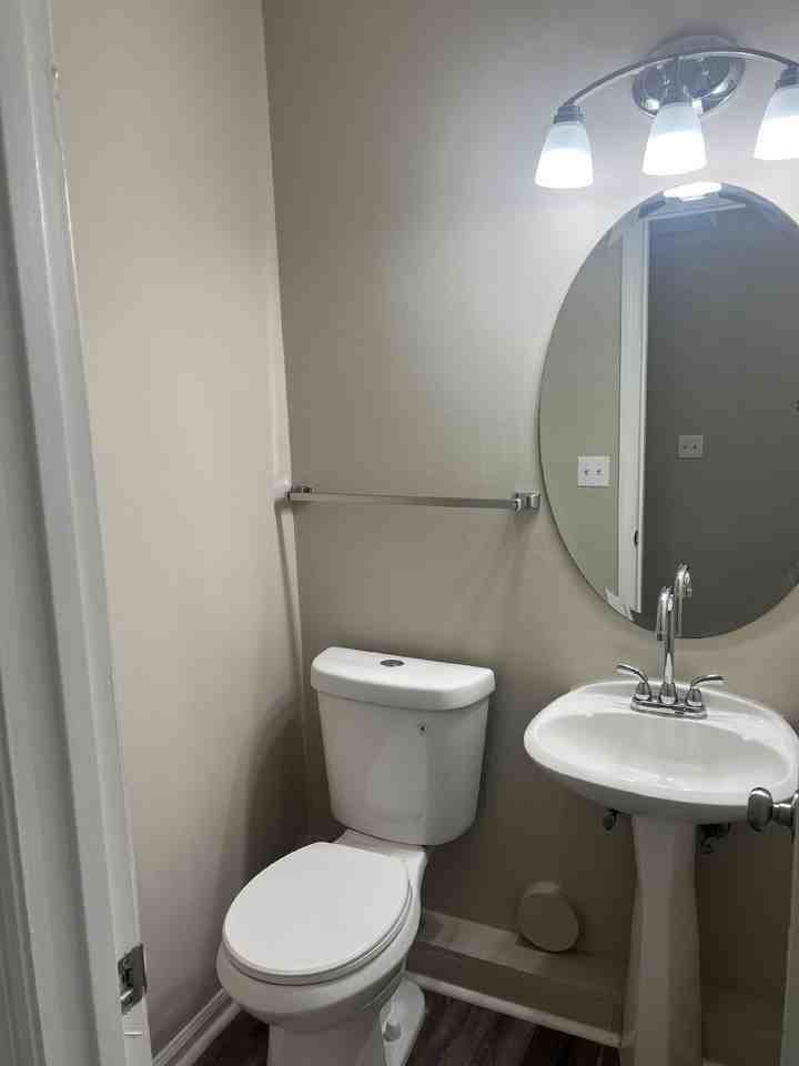 1430 Stratton Place Dr - Photo 5 of 14